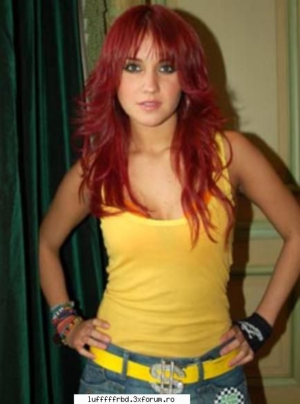 are asha de multe shi toate is :nebun:  :nebun:  :nebun:  :nebun:  :nebun: bratzarile lui dulce