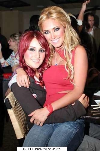 :d  ;)  ;)  :razz:  :razz: cum voua las haditas??