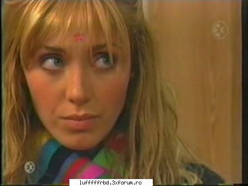 Mia Colucci - mai punetzi shi voi - ♥Anahi♥