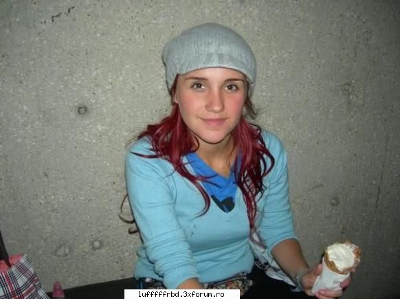 pentru mine dul e cea mai sooper e tare cool e sooperba, shi e viatza mea :rolleyes:  :rolleyes: