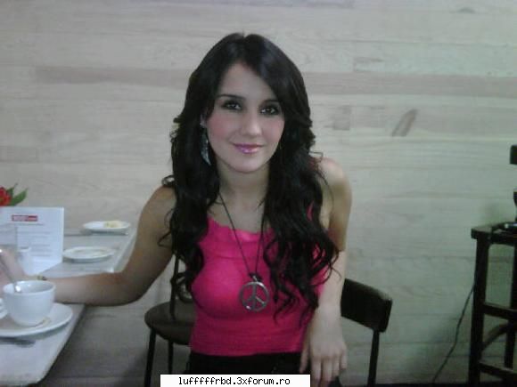 :nebun:  :nebun:  :nod:  :nod:  :nod: look-urile lui dulce maria