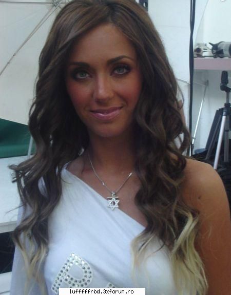 poze cu Annie - Dulce_Mi_Vida - ♥Anahi♥